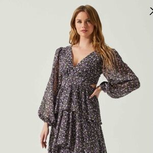 ASTR Anita Floral Tiered Maxi Dress Medium